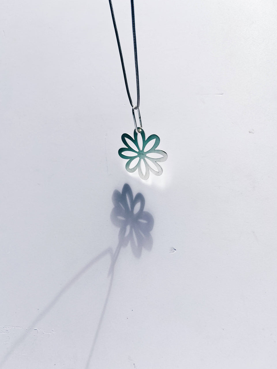 Flower pendant